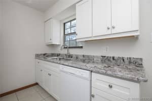 180 Queens Court, Satellite Beach, FL 32937 - MLS#1071098