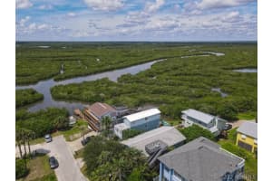 300 Oak Street, Melbourne Beach, FL 32951 - MLS#1071115