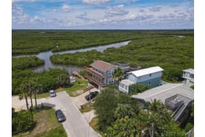 300 Oak Street, Melbourne Beach, FL 32951 - MLS#1071115