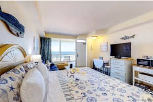 106 Village Del Lago Circle, St. Augustine, FL 32080 - MLS#1071145