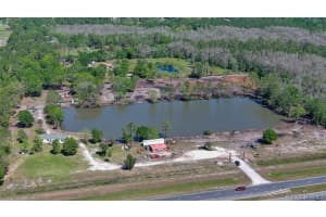 137 38th Court, Vero Beach, FL 32968 - MLS#1071170