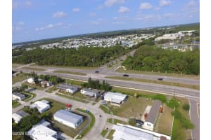 2501 Amberly Road, Palm Bay, FL 32905 - MLS#1071189