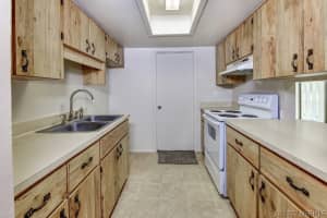 1005 Thrush Circle, Barefoot Bay, FL 32976 - MLS#1071205