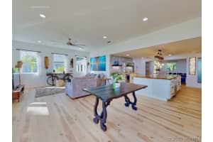 1613 Glenridge Street, Palm Bay, FL 32907 - MLS#1071209