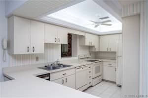 5570 Sanctuary Avenue, Grant, FL 32949 - MLS#1071226