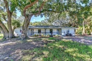 1041 Country Club Drive, Titusville, FL 32780 - MLS#1071494