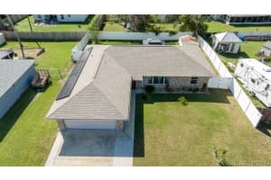 3210  Kumquat Drive Edgewater, FL 32141 - Off Market