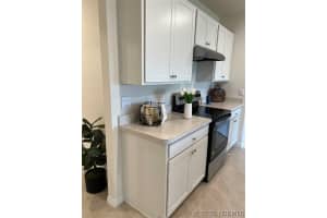 140 Minna Lane, Merritt Island, FL 32953 - MLS#1071599