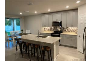 115 Colonial Court, Indian Harbour Beach, FL 32937 - MLS#1071716