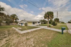 214 Eldron Boulevard, Palm Bay, FL 32907 - MLS#1071747