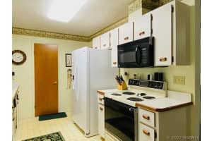 1076 Galty Circle, Palm Bay, FL 32905 - MLS#1071939