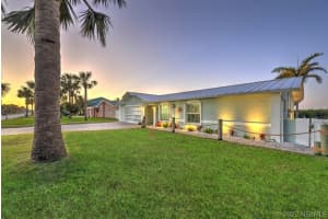 971 Granata Avenue, Palm Bay, FL 32909 - MLS#1071963