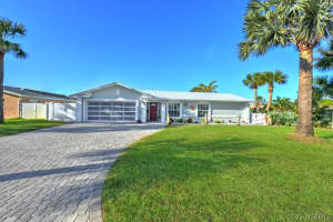 971 Granata Avenue, Palm Bay, FL 32909 - MLS#1071963