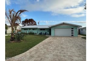 335 Park Avenue, Satellite Beach, FL 32937 - MLS#1071969