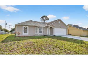 713 Cottbus Avenue, Palm Bay, FL 32907 - MLS#1072138