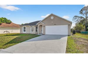 713 Cottbus Avenue, Palm Bay, FL 32907 - MLS#1072138