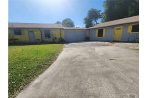 808 Grandeur Street, Palm Bay, FL 32909 - MLS#1072175