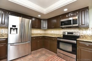 471 Hallmark Street, Palm Bay, FL 32909 - MLS#1072185