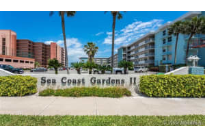 132 Bristol Court, Melbourne, FL 32935 - MLS#1072203