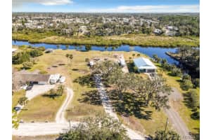 3102 River Villa Way, Melbourne Beach, FL 32951 - MLS#1072352