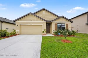 258 Bubbling Lane, Palm Bay, FL 32907 - MLS#1072389