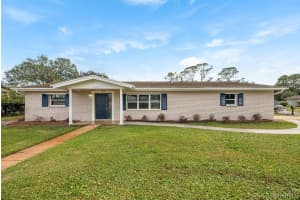 717 Spanish Moss Court, Melbourne Beach, FL 32951 - MLS#1072419