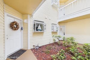 1800 Charlesmont Drive, Melbourne, FL 32903 - MLS#1072621