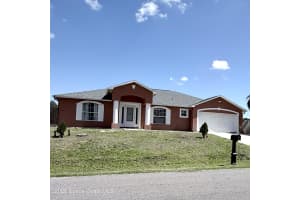 2601 Lakehurst Avenue, Palm Bay, FL 32908 - MLS#1072651