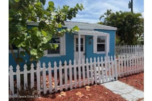 2179 Pineapple Avenue, Melbourne, FL 32935 - MLS#1072668