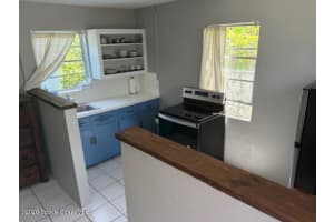 2179 Pineapple Avenue, Melbourne, FL 32935 - MLS#1072668