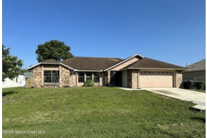 1573 Jasper Avenue, Palm Bay, FL 32907 - MLS#1072724