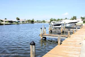 325 Banana River Drive, Merritt Island, FL 32952 - MLS#1072752