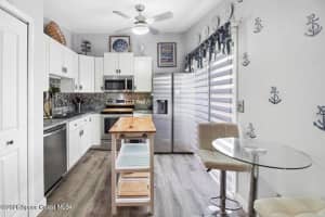 1485 Malibu Circle, Palm Bay, FL 32905 - MLS#1072904