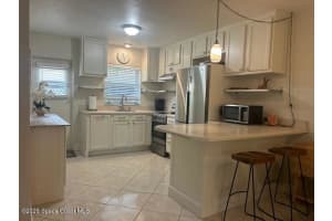 238 Woodland Avenue, Cocoa Beach, FL 32931 - MLS#1072928