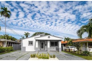 4027 Sw 11th Street, Miami, Fl 33131, Miami 4027 Sw 11th Street, Miami, Fl 33131, Miami