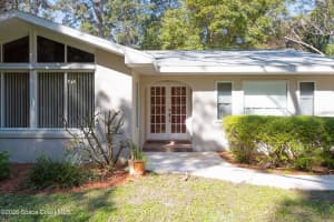 693 Pine Road, Melbourne Village, FL 32904 - MLS#1073020
