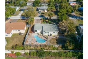 703 5th Place, Vero Beach, FL 32962 - MLS#1073093