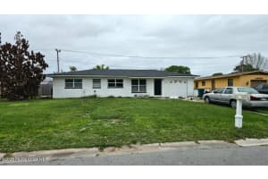 512 Orange Avenue, Merritt Island, FL 32952 - MLS#1073123