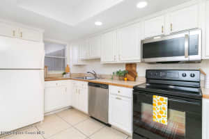 325 Tangle Run Boulevard, Melbourne, FL 32940 - MLS#1073130