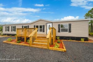 4768 Pine Needle Road, Mims, FL 32754 - MLS#1073138