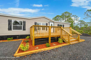 4768 Pine Needle Road, Mims, FL 32754 - MLS#1073138