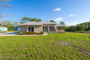 3740 Fox Lake Road, Titusville, FL 32796 - MLS#1073154