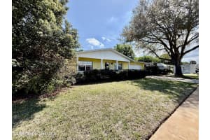 121 Maplewood Drive, Titusville, FL 32796 - MLS#1073164