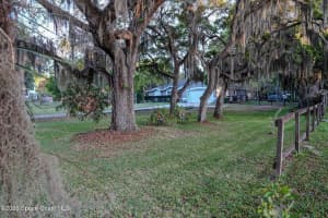 1265 Pine Island Road, Merritt Island, FL 32953 - MLS#1073168