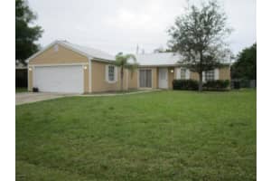 1750 Windsor Avenue, Palm Bay, FL 32909 - MLS#1073276