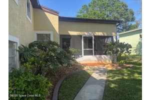 108 E Avenue D E, Melbourne, FL 32901 - MLS#1073318