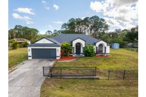 1126 Ruby Street, Palm Bay, FL 32909 - MLS#1073337