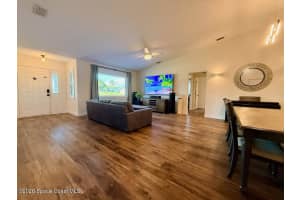 9010 Central Avenue, Sebastian, FL 32976 - MLS#1073381