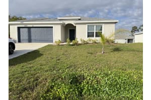 850 San Filippo Drive, Palm Bay, FL 32909 - MLS#1073392