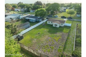 90 Stephenson Drive, Melbourne, FL 32904 - MLS#1073393